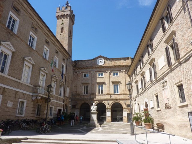 2015